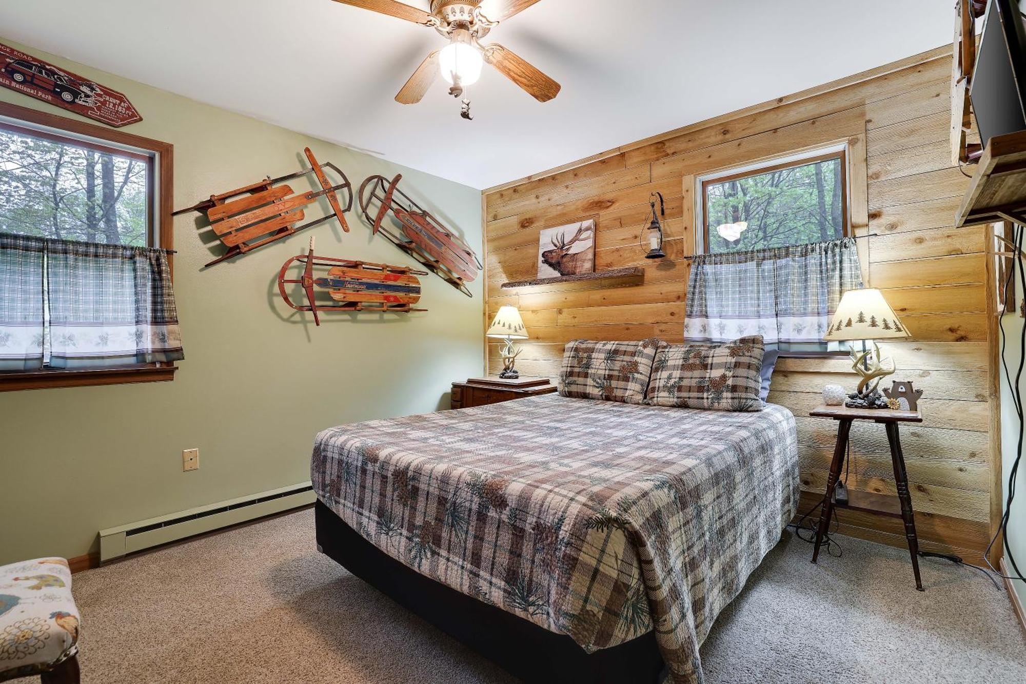 Serenity And Fun All In One In This Cozy Pocono Cabin Джим-Торп Екстер'єр фото